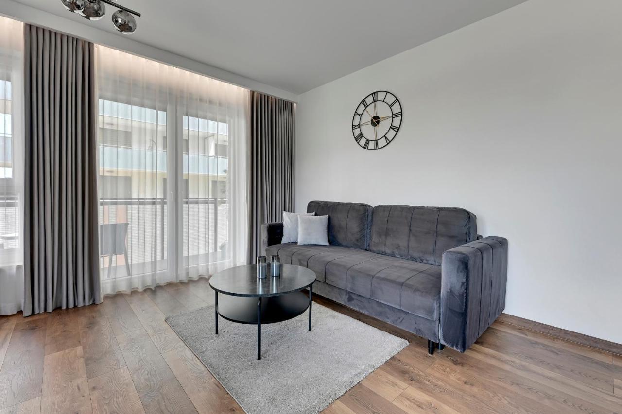 Bastion Walowa City Center & Parking By Downtown Apartments Gdańsk Rum bild