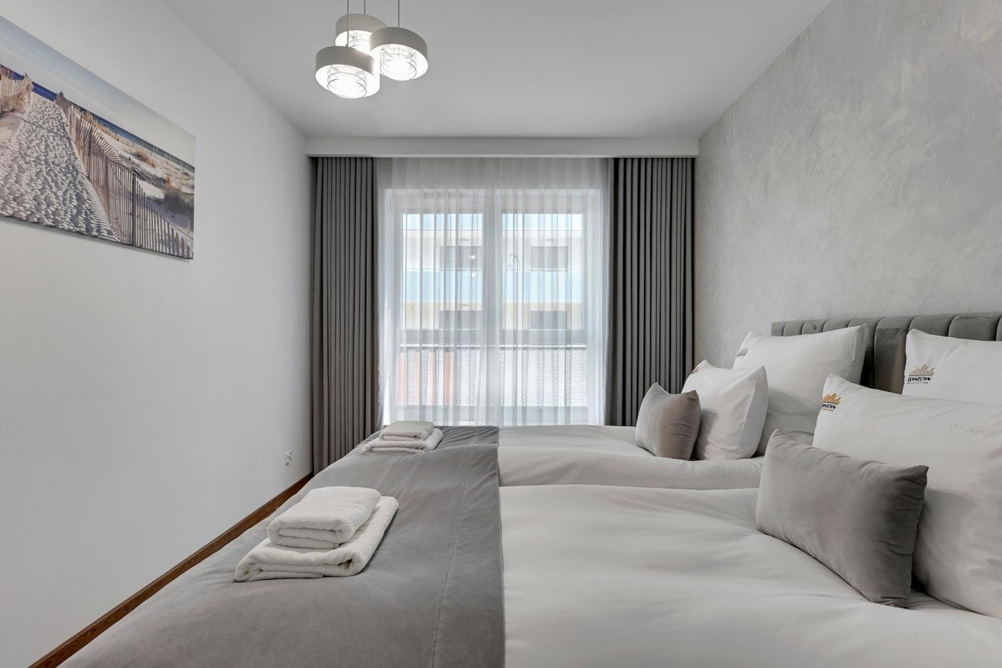 Bastion Walowa City Center & Parking By Downtown Apartments Gdańsk Rum bild
